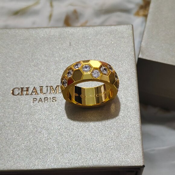 Chaumet 18K Gold Honeycomb Womens Ring - Picture 6 of 11
